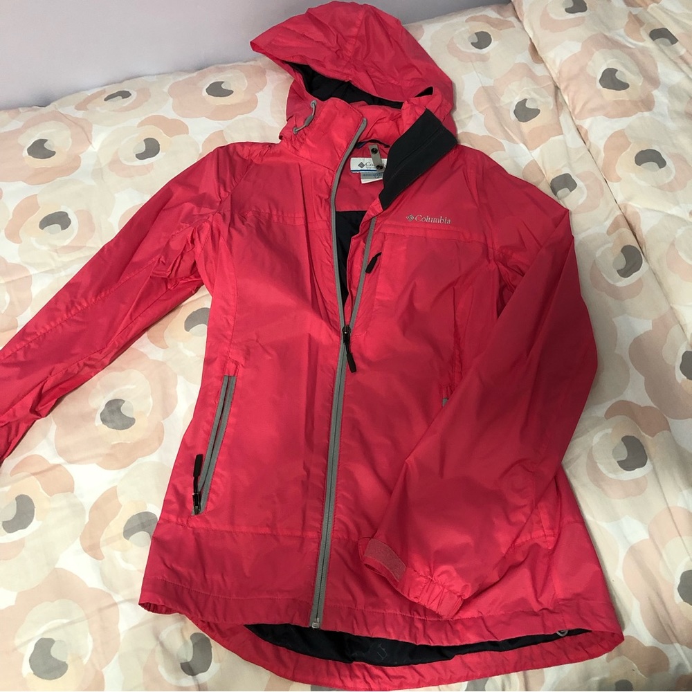 Columbia waterproof rain jacket